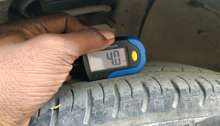 2021 Hyundai VENUE SX 1.0 TURBO, Petrol, Manual, 46,646 km, tyre