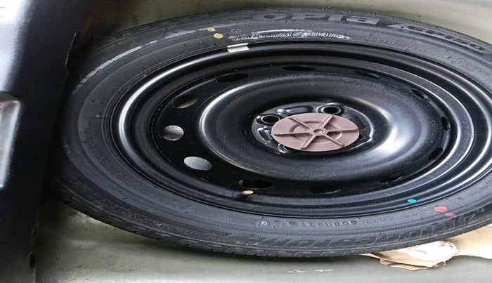 2018 Maruti IGNIS ZETA 1.2 AMT, Petrol, Automatic, 29,235 km, tyre