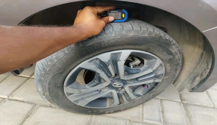 2019 Tata Tiago XZA PETROL, Petrol, Automatic, 27,630 km, tyre