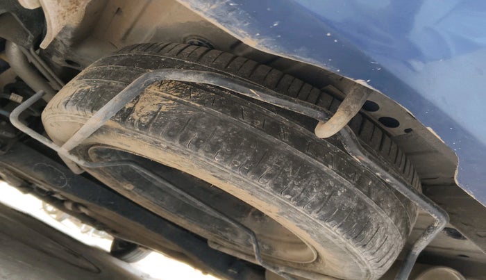 2019 Maruti Ertiga VXI SHVS, Petrol, Manual, 41,781 km, tyre