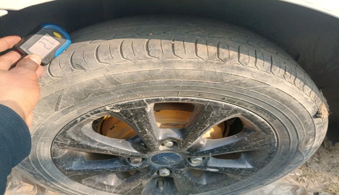 2014 Ford Classic 1.4 TITANIUM DIESEL, Diesel, Manual, 82,461 km, tyre