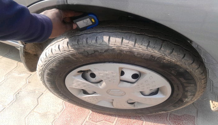 2024 Maruti Eeco 5 Str Ac CNG (O) , CNG, Manual, 38,500 km, tyre