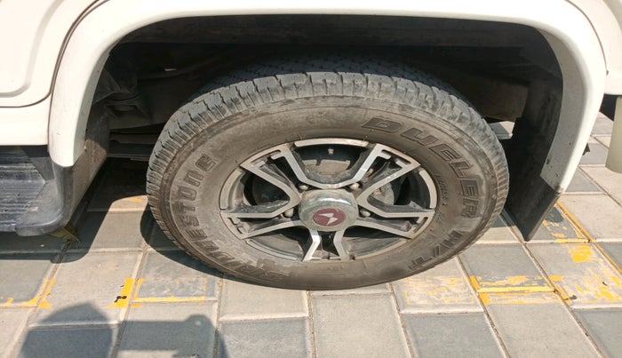 2022 Mahindra Bolero B6 (O), Diesel, Manual, 68,879 km, tyre