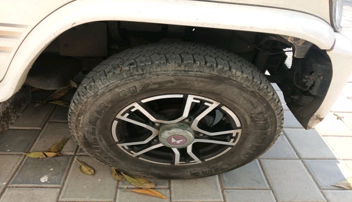 2022 Mahindra Bolero B6 (O), Diesel, Manual, 68,879 km, tyre