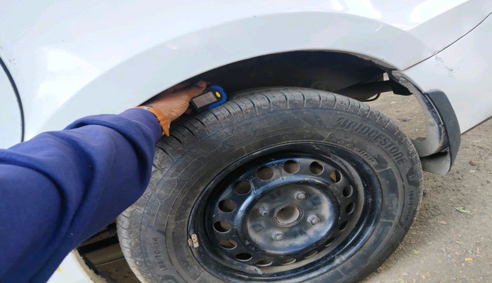 2014 Chevrolet Enjoy 1.3 LS 8 STR, Diesel, Manual, 1,14,485 km, tyre