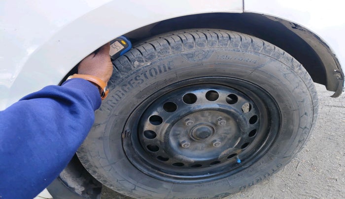 2014 Chevrolet Enjoy 1.3 LS 8 STR, Diesel, Manual, 1,14,485 km, tyre