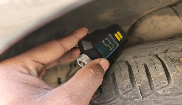 2012 Hyundai i10 ERA 1.1, Petrol, Manual, 53,941 km, tyre