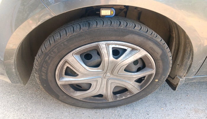 2022 Tata ALTROZ XT PETROL, Petrol, Manual, 61,218 km, tyre