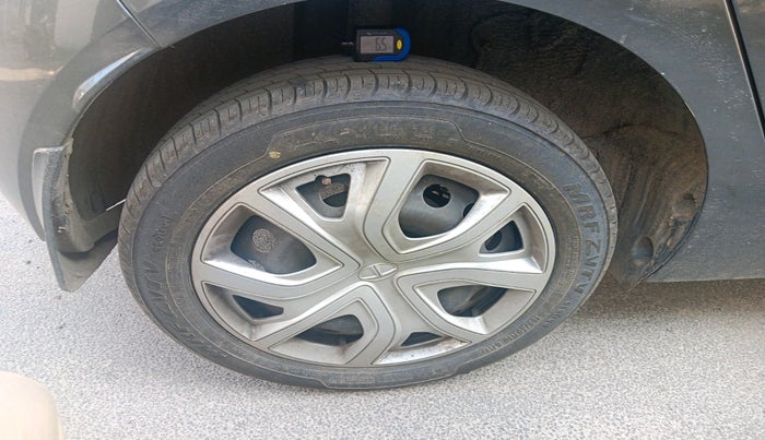 2022 Tata ALTROZ XT PETROL, Petrol, Manual, 61,218 km, tyre