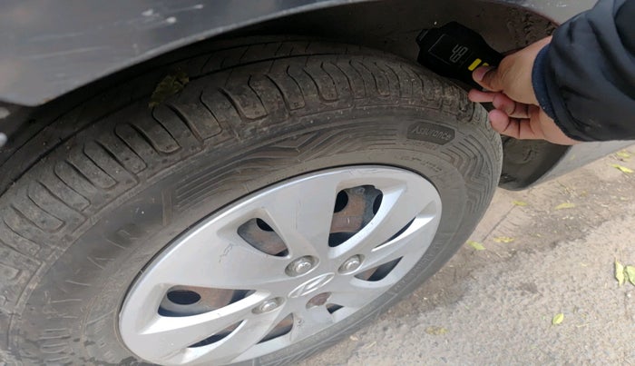 2012 Hyundai i10 MAGNA 1.2, Petrol, Manual, 98,693 km, tyre