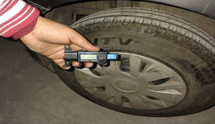 2014 Maruti Swift VXI, Petrol, Manual, 99,802 km, tyre