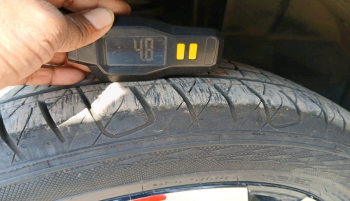 2022 Nissan MAGNITE XV RED EDITION, Petrol, Manual, 35,808 km, tyre