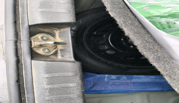 2020 Toyota Glanza G, Petrol, Manual, 1,46,611 km, tyre