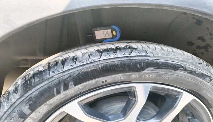 2023 Maruti XL6 ZETA CNG, Petrol, Manual, 30,006 km, tyre