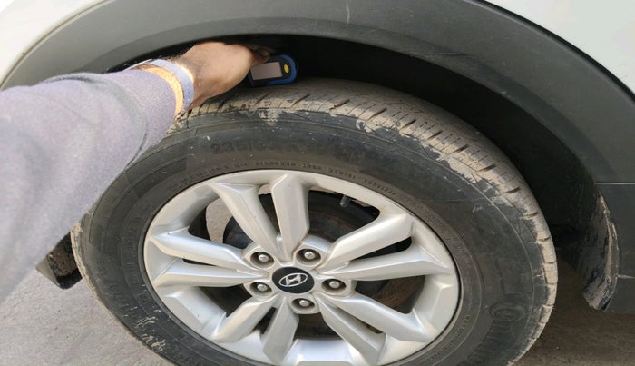 2017 Hyundai Creta SX 1.6 DIESEL, Diesel, Manual, 1,07,492 km, tyre