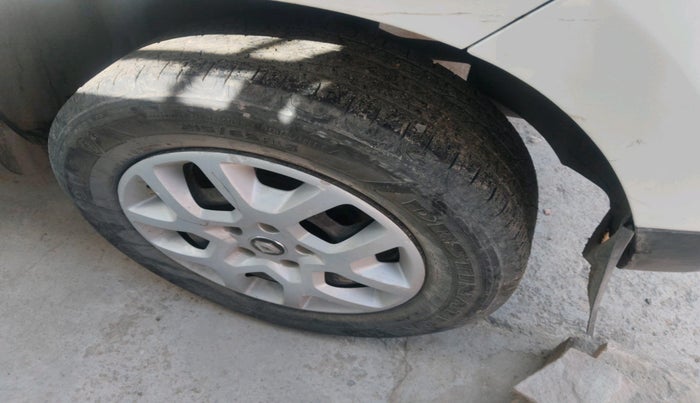 2018 Renault Duster 85 PS RXE DIESEL, Diesel, Manual, 82,031 km, tyre