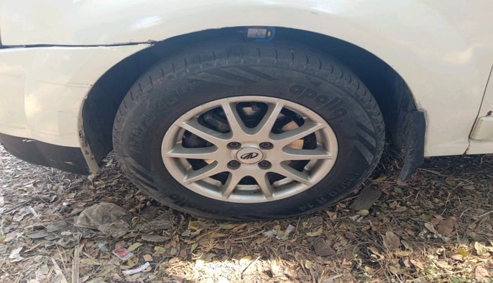 2012 Mahindra Verito 1.5 D6, Diesel, Manual, 1,32,882 km, tyre