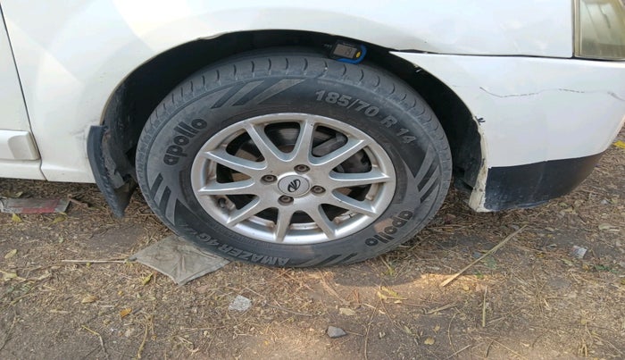 2012 Mahindra Verito 1.5 D6, Diesel, Manual, 1,32,882 km, tyre