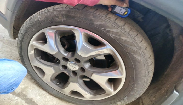 2019 Jeep Compass LIMITED PLUS DIESEL, Diesel, Manual, 70,178 km, tyre