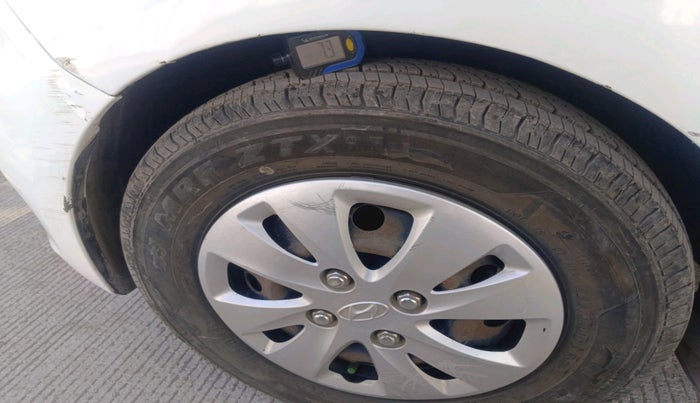 2011 Hyundai i10 SPORTZ 1.2, Petrol, Manual, 57,858 km, tyre