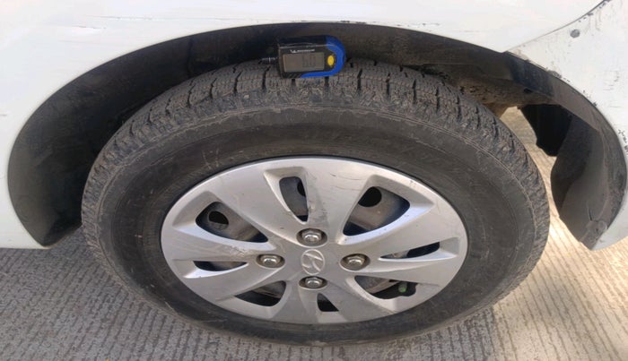 2011 Hyundai i10 SPORTZ 1.2, Petrol, Manual, 57,858 km, tyre