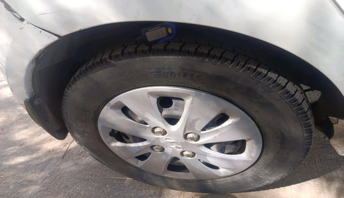 2011 Hyundai i10 SPORTZ 1.2, Petrol, Manual, 57,858 km, tyre