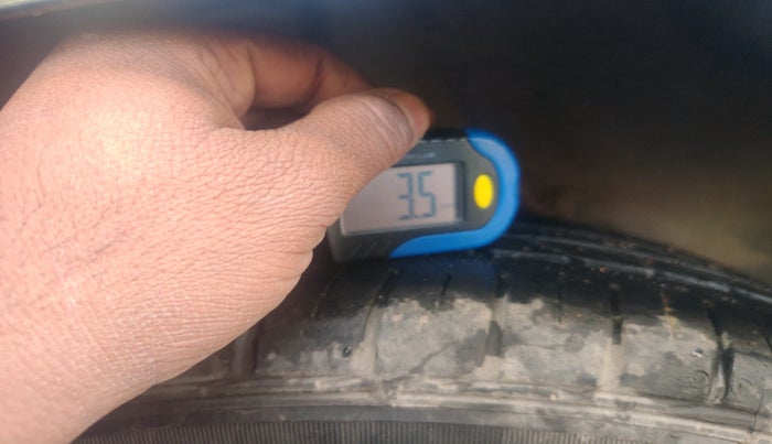 2022 Hyundai Verna SX (O)1.5 MPi, Petrol, Manual, 64,002 km, tyre