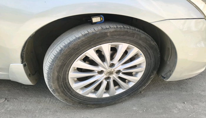 2017 Maruti Ciaz DELTA 1.4 MT PETROL, Petrol, Manual, 82,000 km, tyre