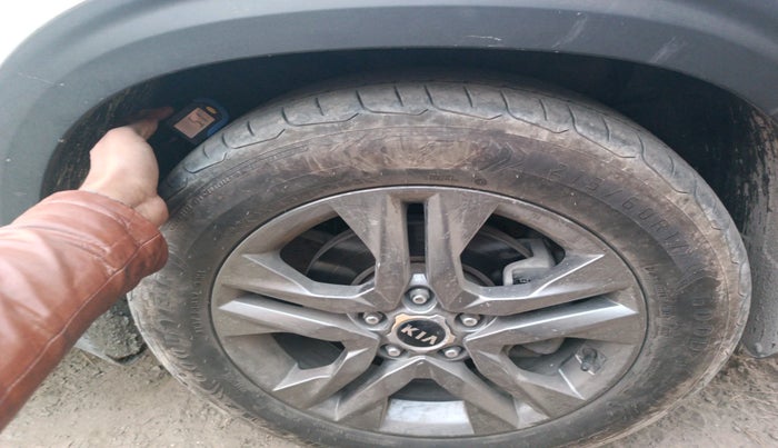 2020 KIA SELTOS HTX 1.5 PETROL, Petrol, Manual, 73,128 km, tyre