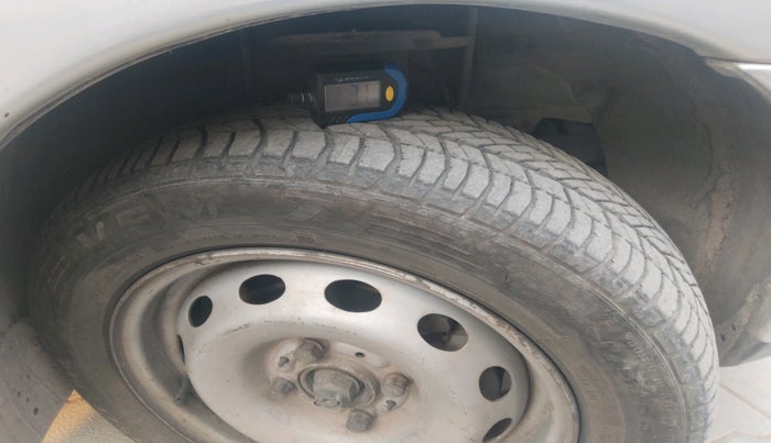 2013 Tata Indigo ECS LX TDI, Diesel, Manual, 2,44,990 km, tyre