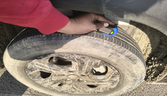 2023 Maruti BREZZA ZXI, Petrol, Manual, 8,411 km, tyre