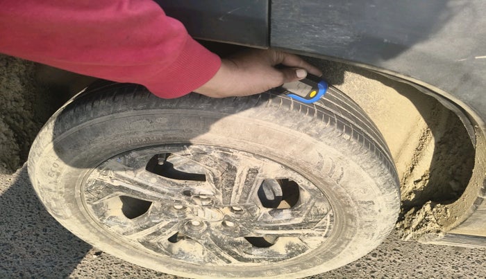 2023 Maruti BREZZA ZXI, Petrol, Manual, 8,411 km, tyre