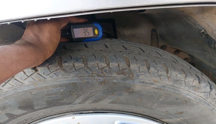 2019 Mahindra TUV300 T4 PLUS, Diesel, Manual, 55,040 km, tyre