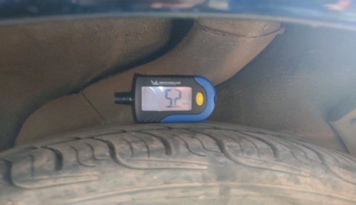 2011 Hyundai i10 ERA 1.1, Petrol, Manual, 58,357 km, tyre