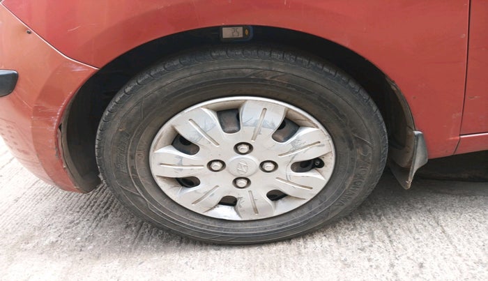 2011 Hyundai i10 MAGNA 1.2, Petrol, Manual, 73,248 km, tyre