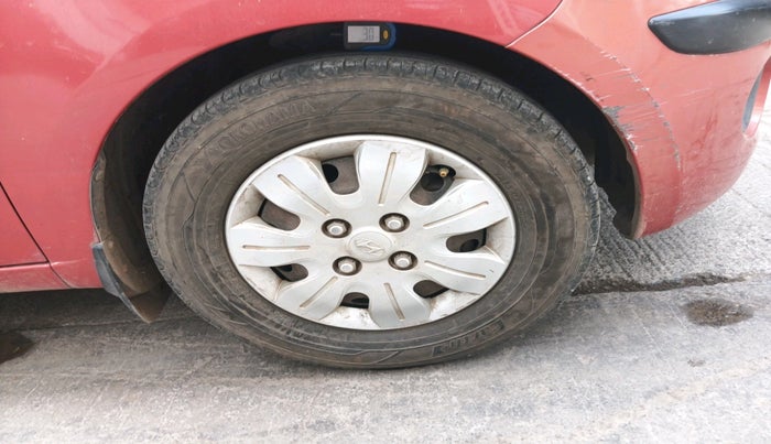 2011 Hyundai i10 MAGNA 1.2, Petrol, Manual, 73,248 km, tyre