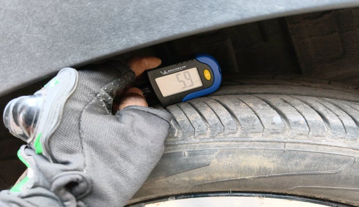 2021 Nissan MAGNITE XL TURBO, Petrol, Manual, 18,928 km, tyre