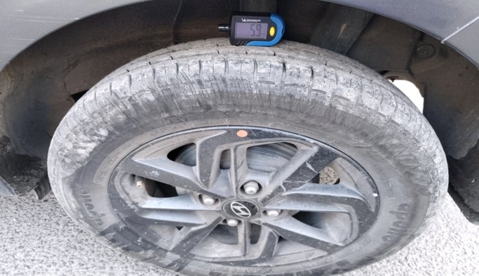 2021 Hyundai GRAND I10 NIOS SPORTZ 1.2 KAPPA VTVT CNG, Petrol, Manual, 70,725 km, tyre