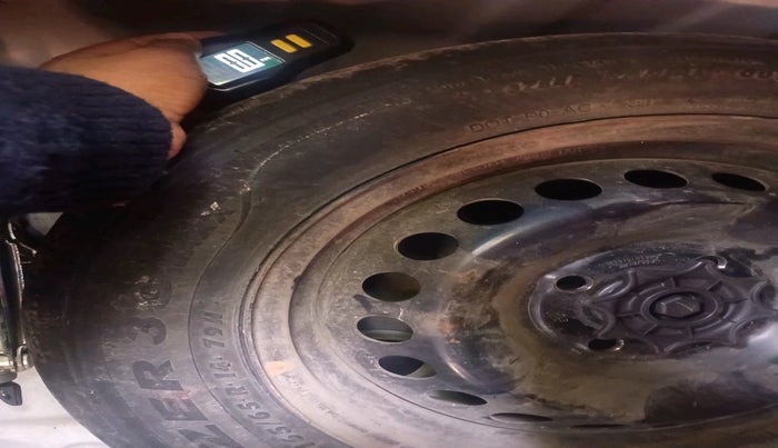 2017 Hyundai Grand i10 MAGNA 1.2 KAPPA VTVT, Petrol, Manual, 98,119 km, tyre