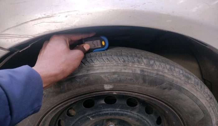 2012 Nissan Sunny XE, Petrol, Manual, 1,34,279 km, tyre