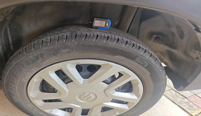 2021 Maruti Vitara Brezza VXI, Petrol, Manual, 29,932 km, tyre