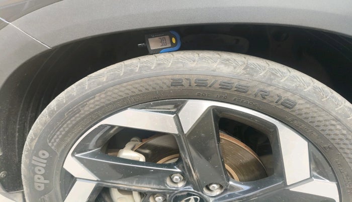 2021 Hyundai ALCAZAR 1.5 SIGNATURE (O) AT 6STR, Diesel, Automatic, 49,008 km, tyre