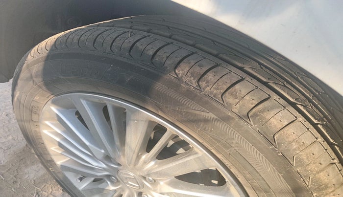 2022 Honda City 1.5L I-VTE V CVT, Petrol, Automatic, 57,810 km, tyre