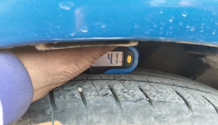 2018 Ford Ecosport TITANIUM 1.5L DIESEL, Diesel, Manual, 1,25,911 km, tyre