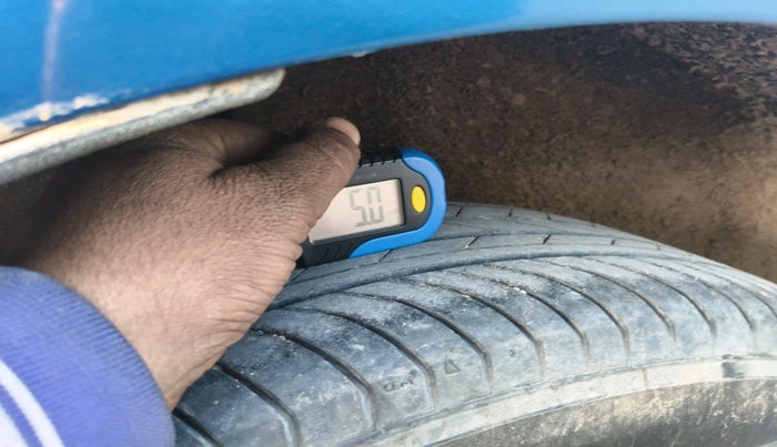 2018 Ford Ecosport TITANIUM 1.5L DIESEL, Diesel, Manual, 1,25,911 km, tyre