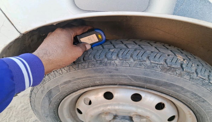 2012 Maruti Wagon R 1.0 LXI, Petrol, Manual, 53,816 km, tyre