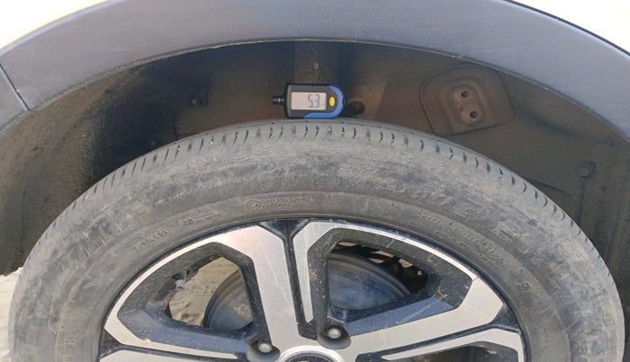 2021 Tata NEXON EV XZ PLUS LUX, Electric, Automatic, 1,68,552 km, tyre