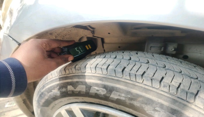 2012 Maruti Swift VXI, Petrol, Manual, 79,024 km, tyre