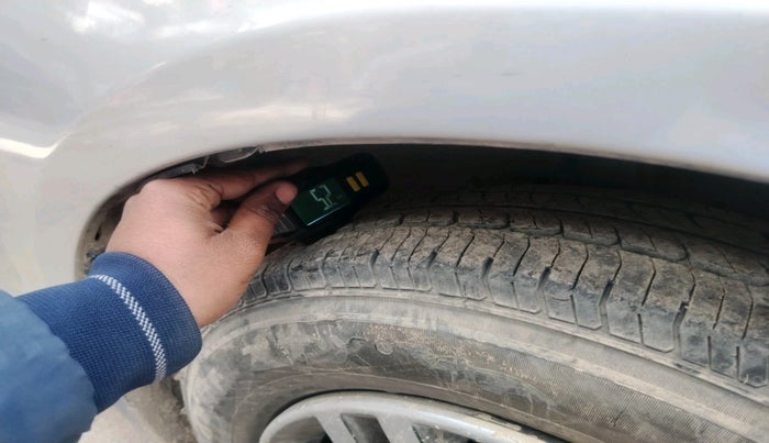 2012 Maruti Swift VXI, Petrol, Manual, 79,024 km, tyre