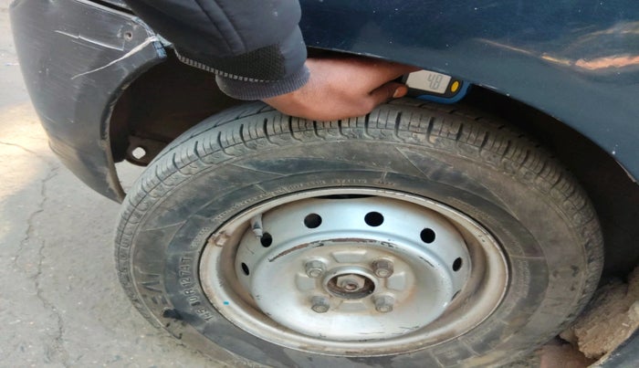 2012 Maruti Alto LXI, Petrol, Manual, 62,554 km, tyre